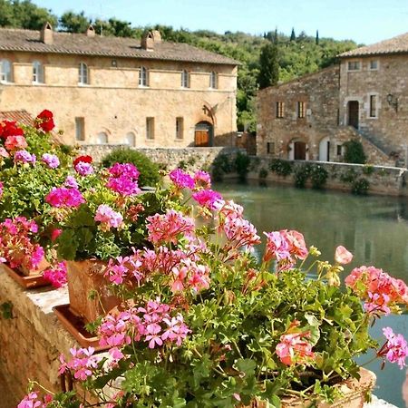 Finestra Sulla Val D'Orcia Apartment ซันกีรีโกดอร์เชีย ภายนอก รูปภาพ